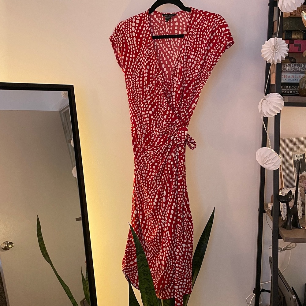 MAGGIE LONDON Vintage Red Polka Dot Wrap Dress
